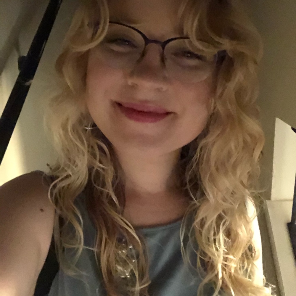 Meet your Posher, Dani
